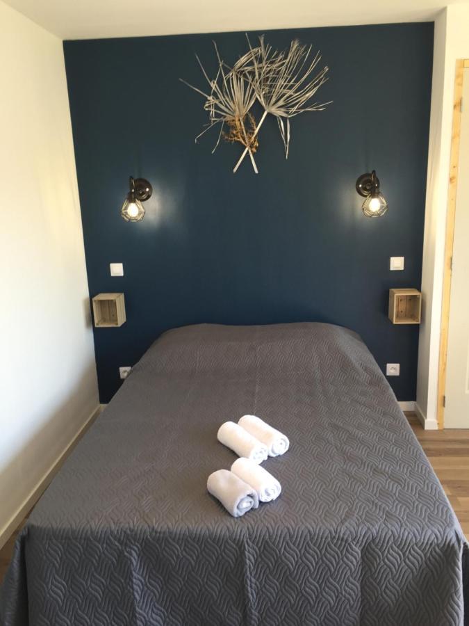 Les Palmiers Appartement Chimilin Buitenkant foto